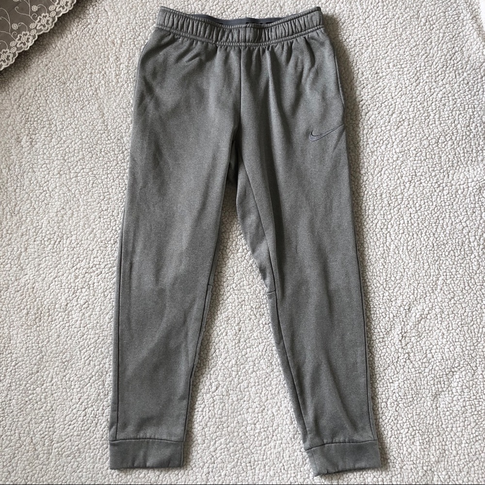 Men’s Nike Therma-Fit Gray Joggers